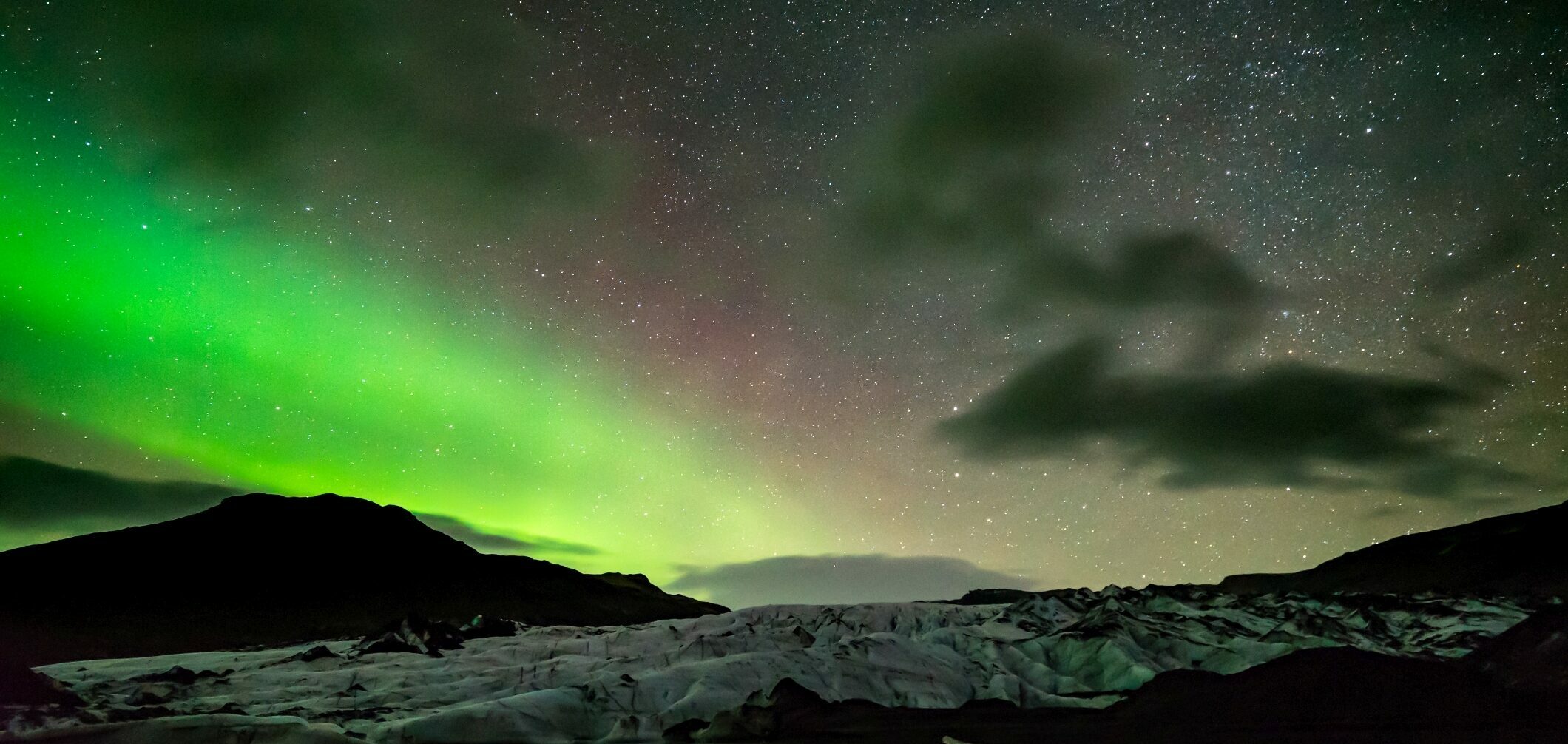 Nordlichter bei Sólheimajökull Gletscher in Südisland