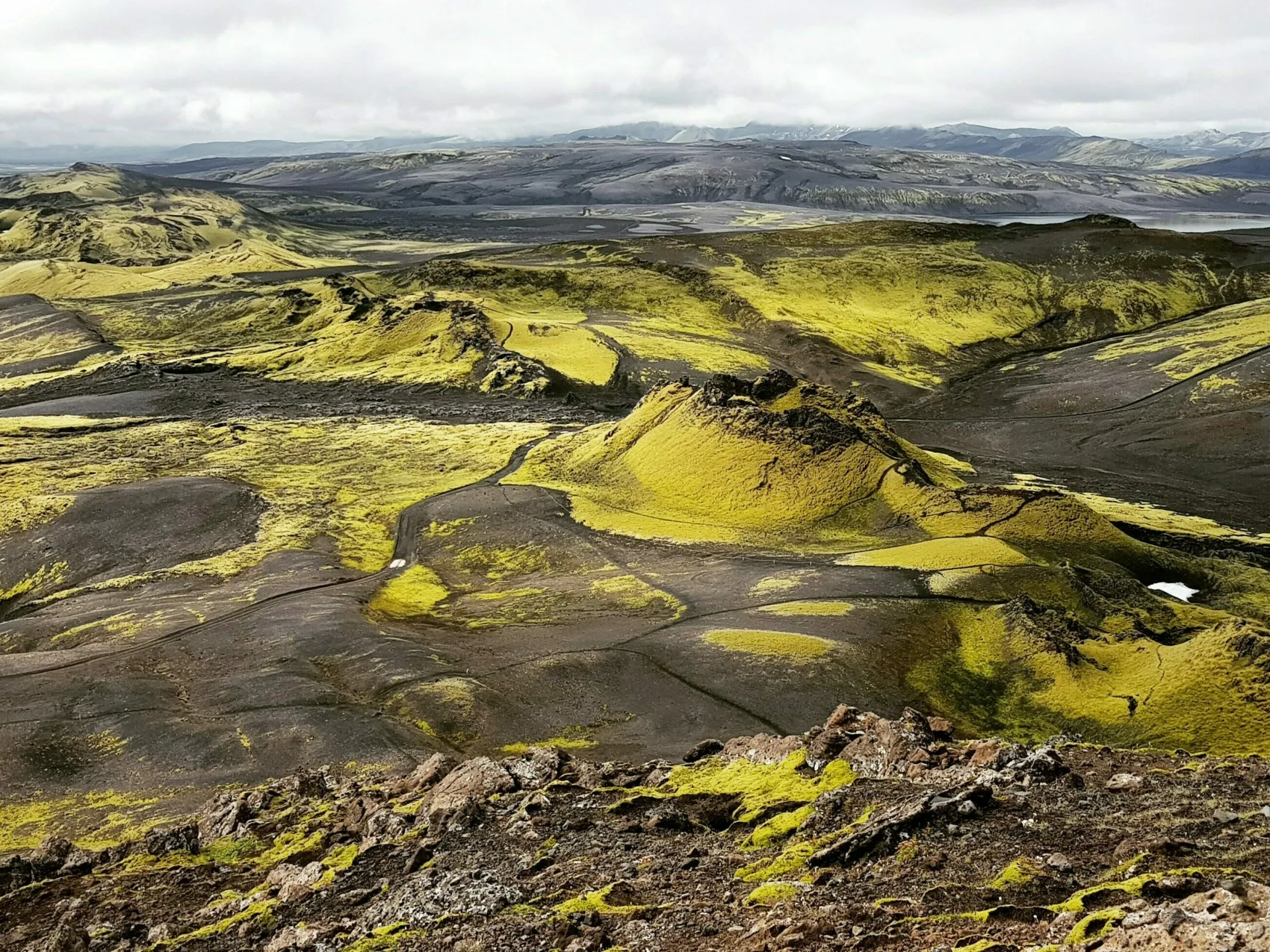 Vulkanlandschaft beim Laki Crater in Island