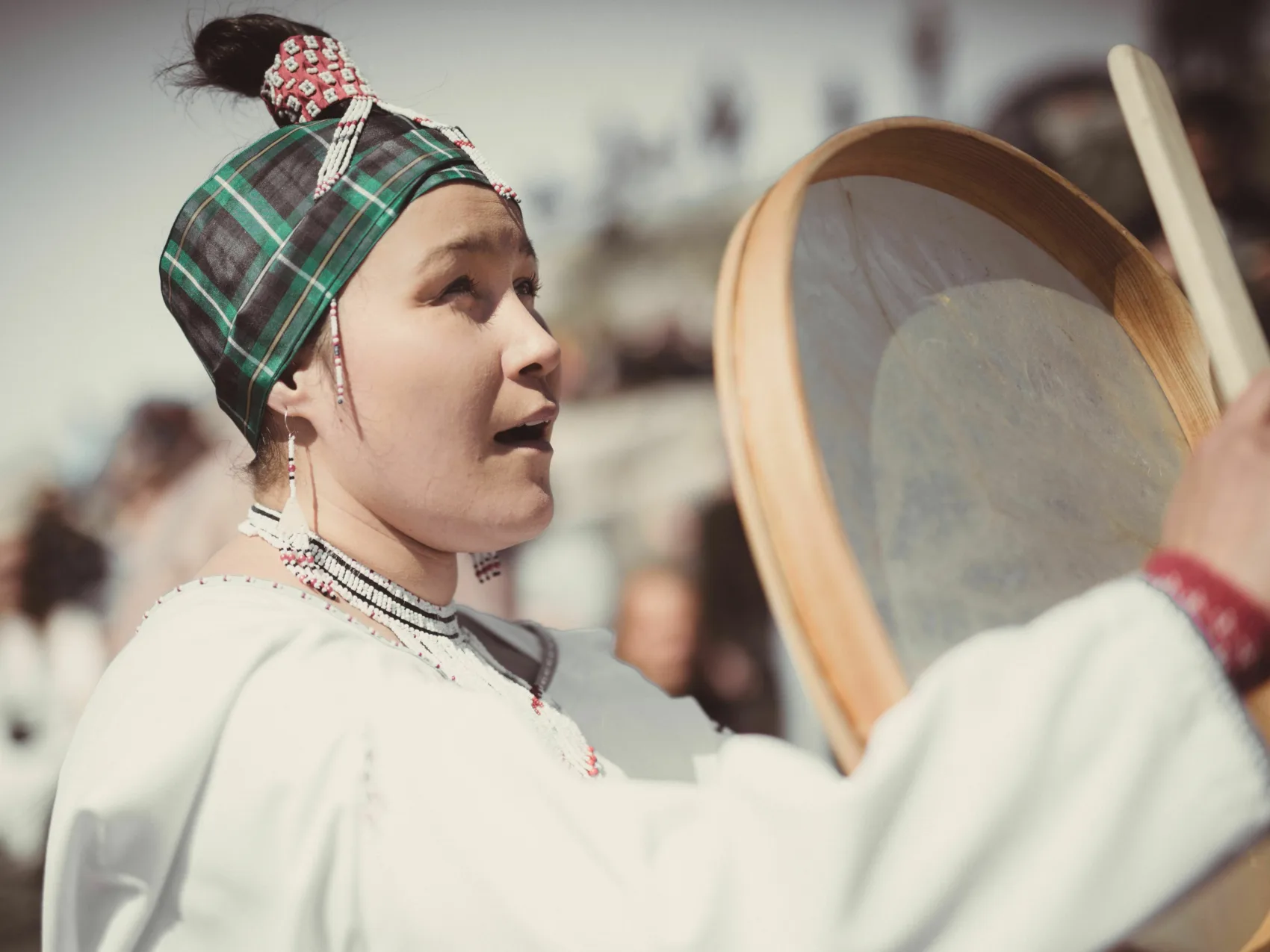 Nordgrönland: Nuuk Trommel-Tänzer am Nationaltag