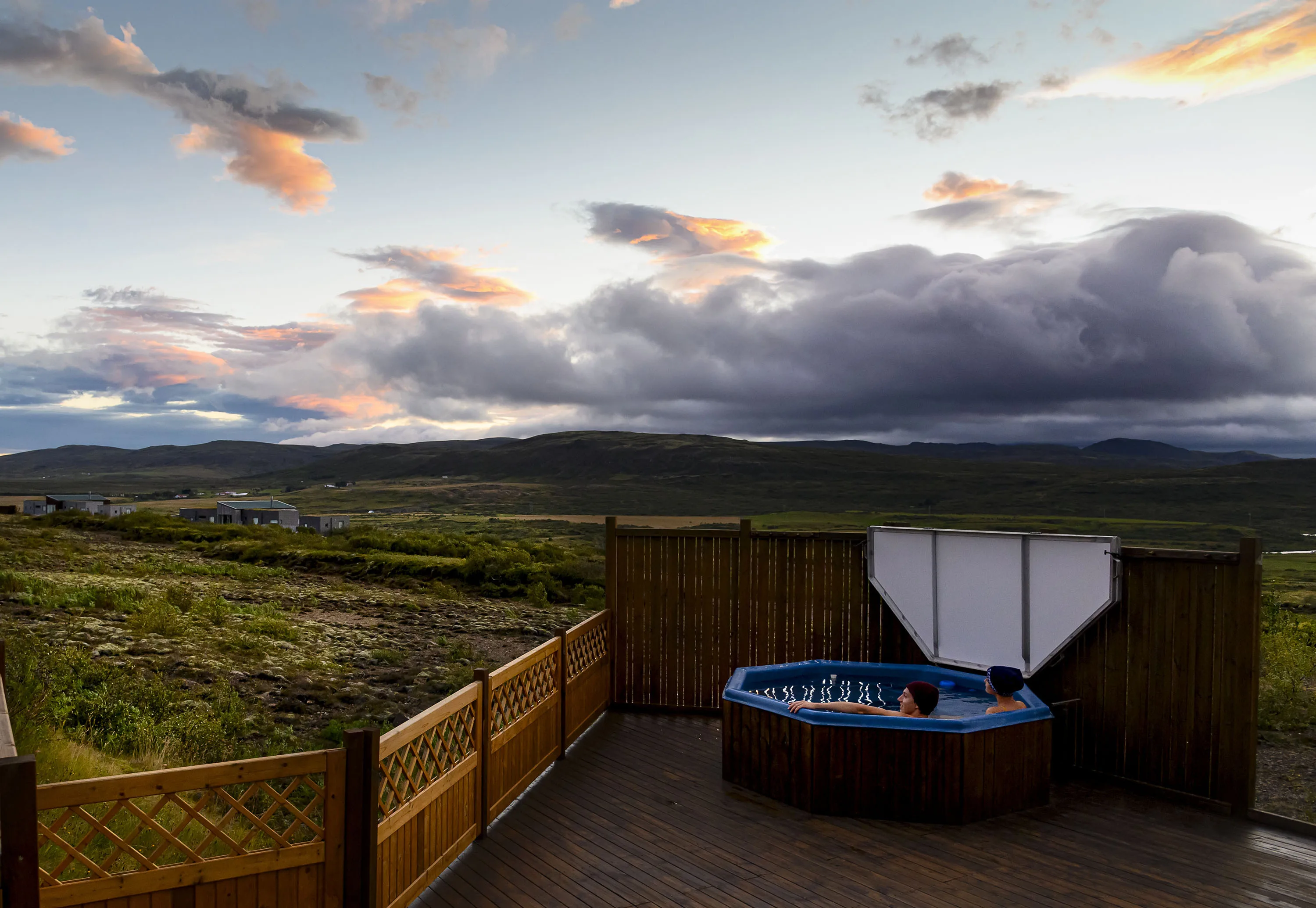 Im Ferienhaus in Island mit HotPot entspannen