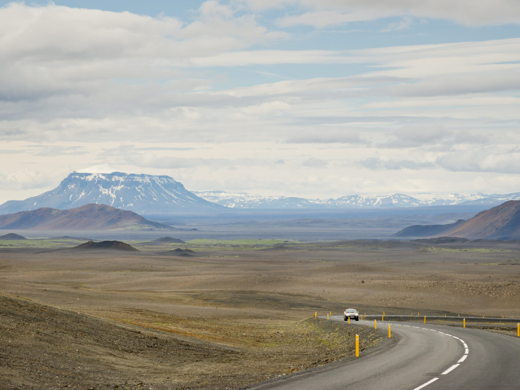 Hochland Tafelvulkan Herdubreid auf Island, Foto: Thomas Linkel